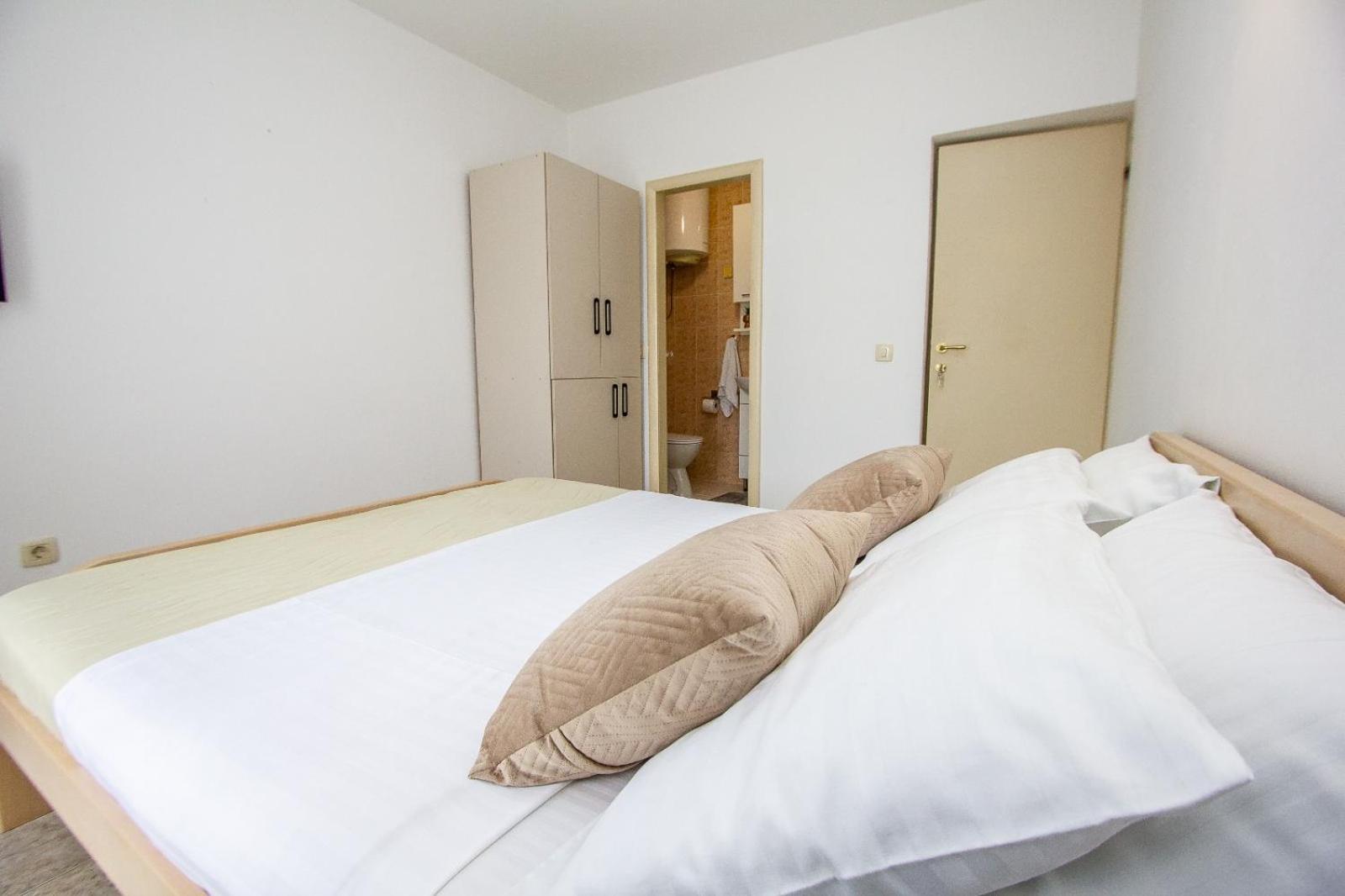 Apartments Ardura Petrovac na moru Zimmer foto