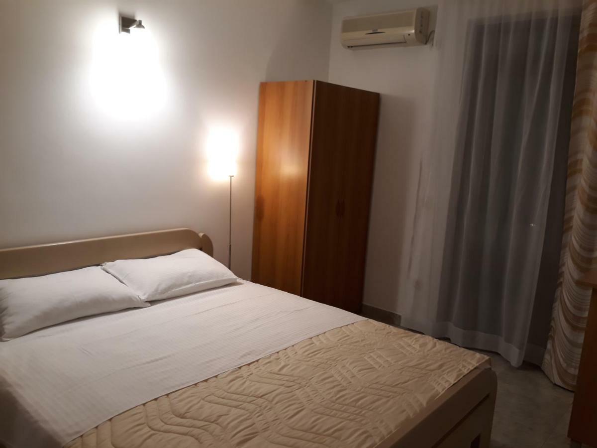 Apartments Ardura Petrovac na moru Exterior foto